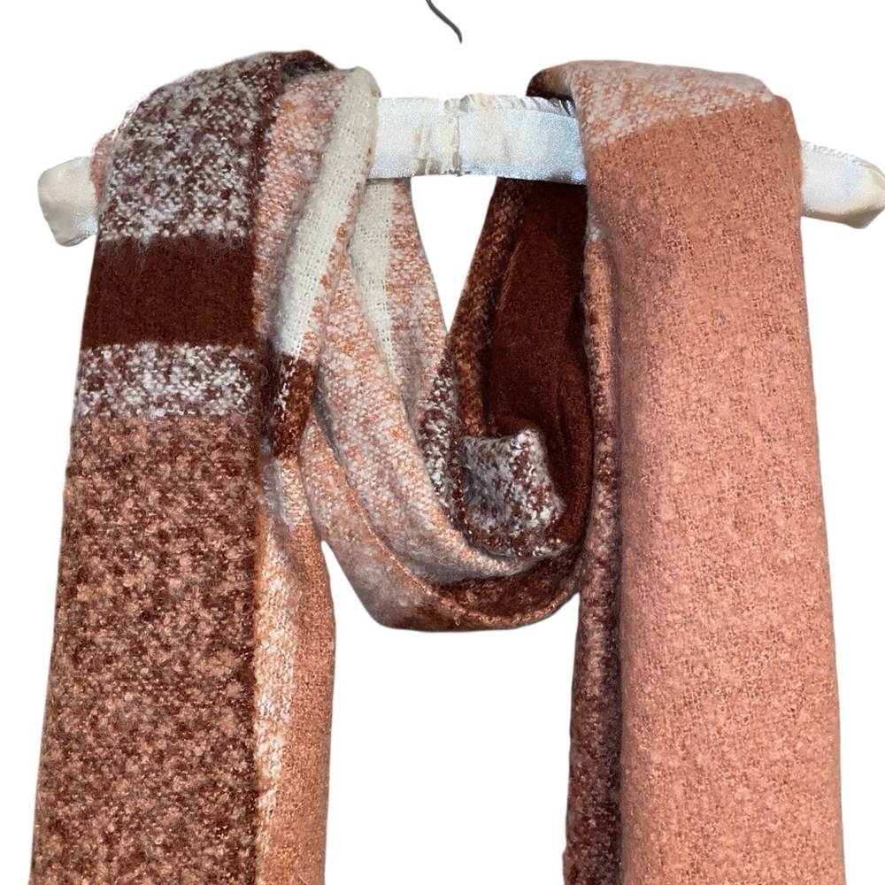 Cozy Large Scarf Wrap in Pink Blush Hues with Fringe - Picture 2 of 9